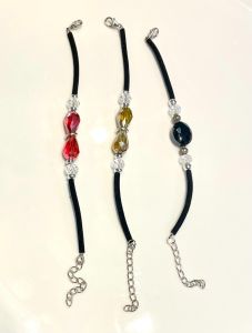 Naisten rannekoruja 3kpl