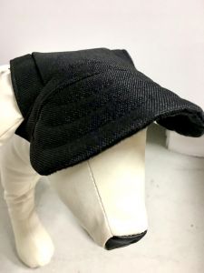 Lippalakki Black | Häikäisysuoja | Koot: M-L