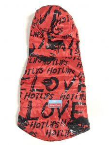 Hupullinen Kevyttoppaliivi | Love Red| Koot: S-M