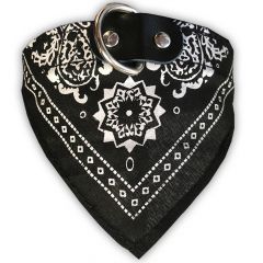 Koiran Niskahuivi Bandana Black | Bandana-Huivi niskapuolella